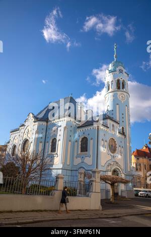 Slowakei, Bratislava, St. Elisabeth-Kirche in Bratislava, bekannt als die Blaue Kirche. Ungarische Art Nouveau. Stockfoto