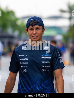 Kuala Lumpur, Malaysia. 01. Oktober 2026. ALEXANDER ALBON #23 (THA) vom Atlassian Williams F1 Team (Williams FW48) am Donnerstag, Medientag während des 2026 Formula 1 Gulf Air Bahrain Grand Prix in Malaysia auf dem Sepang International Circuit in Kuala Lumpur, Malaysia, am 1. Oktober 2026. Foto von Antoine LAPEYRE/Reveries Agency über ABACAPRESS.COM Credit: Abaca Press/Alamy Live News Stockfoto