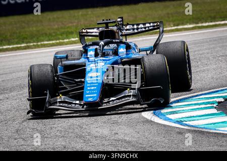 Sepang Circuit, Kuala Lumpur, Malaysia. 2. Oktober. 2026; Alexander Albon aus Thailand und Atlas Williams Racing während des Freien Trainings 1 des Formel-1-Grand-Prix von Bahrain Credit: Jay Hirano/AFLO/Alamy Live News Stockfoto