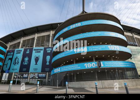 Etihad-Stadion, Manchester, UK. 4. Okt., 2026. Frauenfußball der Super League, Manchester City gegen Arsenal; Eine Gesamtansicht außerhalb des Etihad-Stadions Credit: Action Plus Sports/Alamy Live News Stockfoto