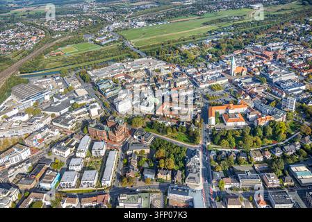 Luftbild, Stadtzentrum mit evang. Pauluskirche, Allee-Center, Johanniter-Kliniken Hamm Standort Nassauerstraße, Erlebensraum am Kanal und Flugplatz Lippewiesen, Mitte, Hamm, Ruhrgebiet, Nordrhein-Westfalen, Deutschland ACHTUNGxMINDESTHONORARx60xEURO Stockfoto