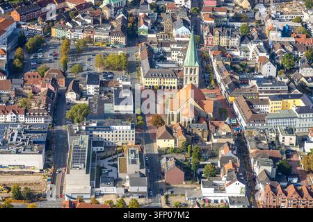 Luftbild, Stadtzentrum mit evang. Pauluskirche, Allee-Center, Johanniter-Kliniken Hamm Standort Nassauerstraße, Mitte, Hamm, Ruhrgebiet, Nordrhein-Westfalen, Deutschland ACHTUNGxMINDESTHONORARx60xEURO Stockfoto