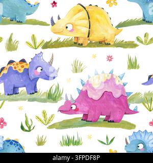 Aquarell-nahtloses Muster mit niedlichen Cartoon-Dinosauriern auf grünem Gras, isoliert auf weißem Hintergrund Stockfoto