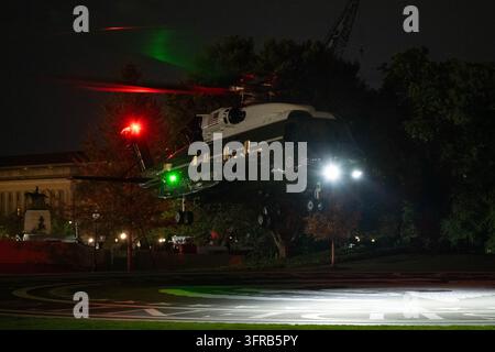 Washington, District of Columbia, USA. 10. Okt., 2026. Präsident DONALD TRUMP kehrt nach einem Trip nach Tennessee zurück ins Weiße Haus. (Bildnachweis: © Matt Kaminsky/ZUMA Press Wire) NUR FÜR REDAKTIONELLE VERWENDUNG! Nicht für kommerzielle VERWENDUNG! Stockfoto