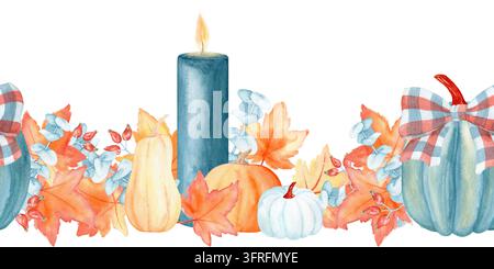 Aquarell-Herbst-Nahtlose Bordüre mit blauen Kerzen, Kürbissen, karierten Schleifen, Ahornblättern und Eukalyptus. Handgezeichneter festlicher Rahmen für Herbstdesign Stockfoto