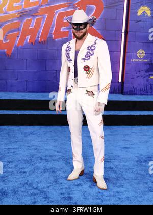 Hollywood, Vereinigte Staaten. 12. Oktober 2026. Orville Peck bei der Weltpremiere von Paramount Pictures' 'Street Fighter' im TCL Chinese Theatre IMAX im Ovation Hollywood am 12. Oktober 2026 in Hollywood, Los Angeles, Kalifornien, Vereinigte Staaten. (Foto von Xavier Collin/Image Press Agency) Credit: Image Press Agency/Alamy Live News Stockfoto