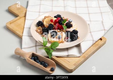 Konzept für leckeres süßes Essen, Käse-Pfannkuchen Stockfoto
