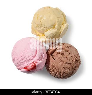drei verschiedene Eisbällchen isoliert auf weißem Hintergrund, Ansichtsrichtung von oben Stockfoto