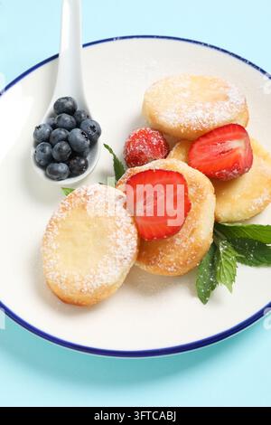 Konzept für leckeres süßes Essen, Käse-Pfannkuchen Stockfoto