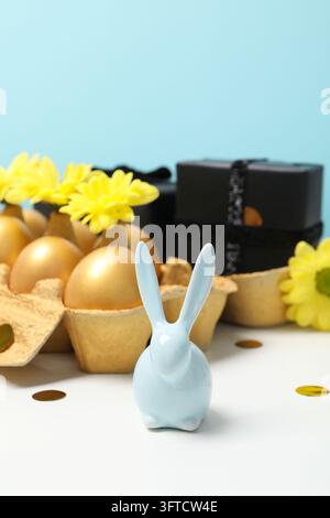 Konzept von Reichtum und Wohlstand, goldene Eier Stockfoto