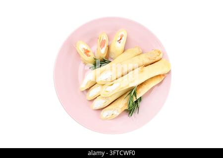 Konzept für leckeres Essen, dünne Pfannkuchen mit Füllung, isoliert auf weißem Hintergrund Stockfoto