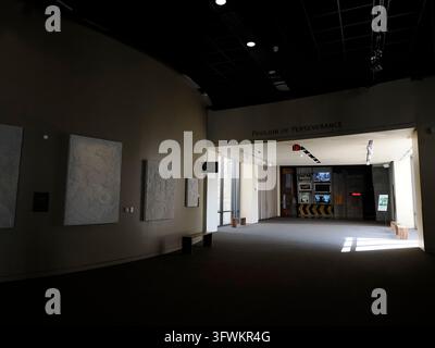CINCINNATI, USA - 7. SEPTEMBER 2024: Innenflur des National Underground Railroad Freedom Center mit dem Pavillon der Ausdauer, der w Stockfoto