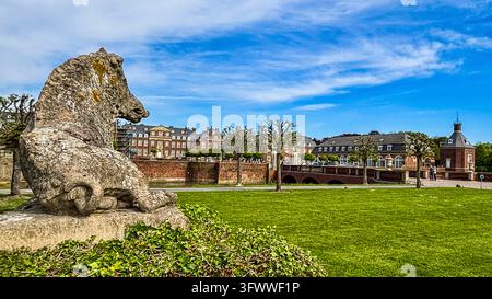 Schloss Nordkirchen in einem Parkland aus dem 18. Jahrhundert Das Versailles des Münsterlands, eines der schönsten Barockschlösser in Deutschland, Nordk Stockfoto