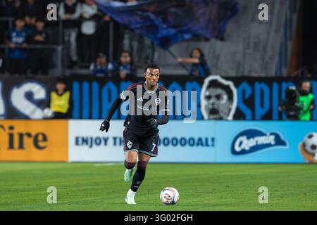 San Jose, Kalifornien, Vereinigte Staaten. 28. Oktober 2026. Colorado Rapids Mittelfeldspieler Morgan Whittaker läuft mit dem Ball während des Spiels zwischen San Jose Earthquakes und Colorado Rapids, für die Major League Soccer 2026, im PayPal Park Stadium, in San Jose, Vereinigte Staaten am 28. Oktober 2026 Foto: Gustavo Medeiros/DiaEsportivo/Alamy Live News Credit: DiaEsportivo/Alamy Live News Stockfoto