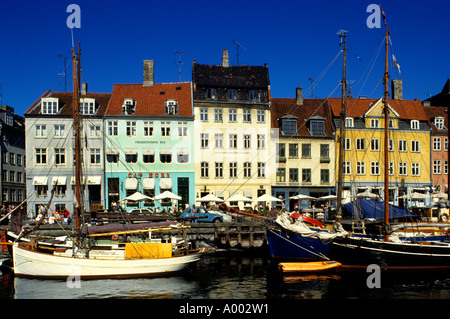 Dänemark Kopenhagen Nyhavn Bar Pub Cafe Bier party Stockfoto