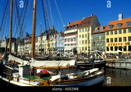 Dänemark Kopenhagen Nyhavn Bar Pub Cafe Bier party Stockfoto