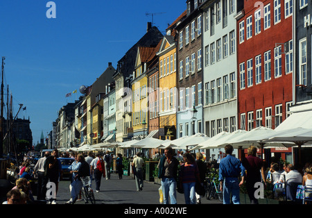 Dänemark Kopenhagen Nyhavn Bar Pub Cafe Bier party Stockfoto