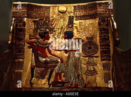 BEgypt, Kairo, Ägyptisches Museum, König Tutankhamun Thron, Rückseite Stockfoto