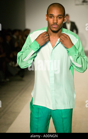 Kulture2Couture Modenschau Andrew Ramroop Stockfoto