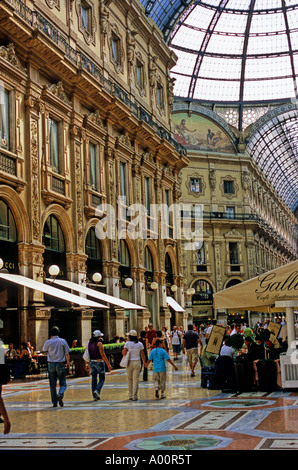 GALERIE VITTORIO EMANUELE II MAILAND ITALIEN Stockfoto