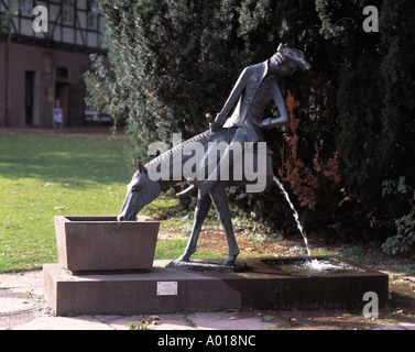 Skulptur, Plastik, Brunnenfigur, Münchhausen-Brunnen, "Luegenbaron" Münchhausen, Bodenwerder, Weser, Weserbergland, Niedersachsen Stockfoto