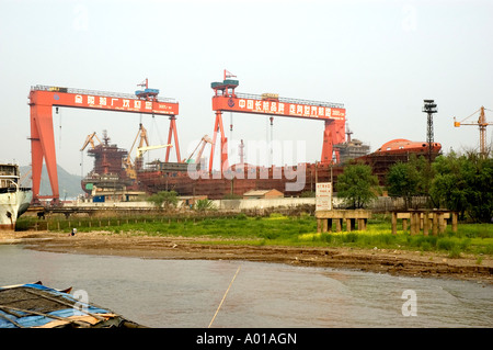 Schiffe in der Jinling-Werft, Nanjing gebaut Stockfoto