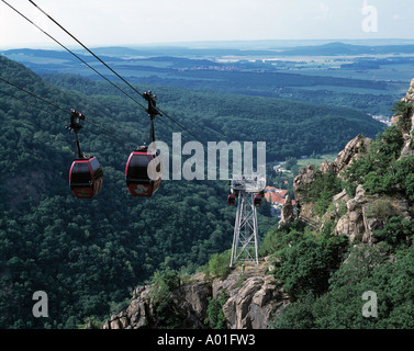 Gondelbahn, Seilbahn, Schwebebahn, Kabinenseilbahn Zwischen Hexentanzplatz-Plateau Und der Stadt Thale, Naturpark Harz, Sachsen-Anhalt Stockfoto