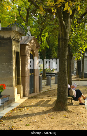 Cimetière du Montparnasse in Paris die Hauptstadt von Frankreich EU Stockfoto