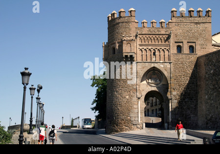 Toledo Castilla la Mancha Alcazar Puerta del Sol Stockfoto