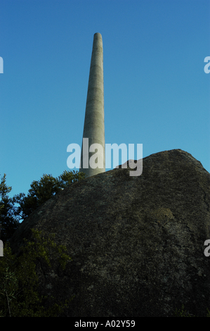 Das Afrikaans Taal Sprache Denkmal steht auf den Südhängen des Paarl Rock Stockfoto