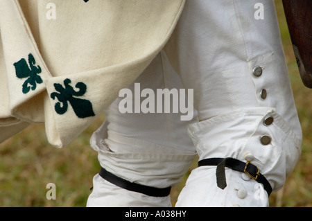 Detail der französischen Soldaten Uniform an einem REENACTMENT der Übergabe bei Yorktown, Virginia. Digitale Fotografie Stockfoto