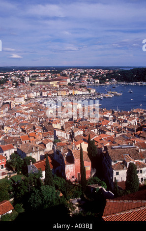 Rovinj, Blick auf Rovinj von 197ft Glockenturm der Kirche der Heiligen Euphemia Stockfoto