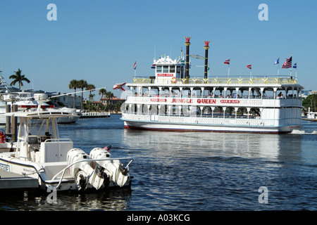 Die Jungle Queen Riverboat betreibt aus dem Bahia Mar Yachting Center am Strand von Fort Lauderdale in Florida USA Stockfoto