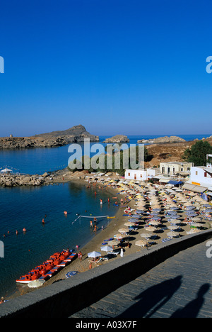 Griechenland Dodekanes Rhodos eine Ansicht von Lindos Beach Stockfoto