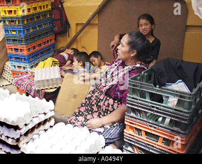 GUATEMALA CHICHICASTENANGO der größten einheimischen Markt in Guatemala ist der Markt in Chichicastenango Stockfoto