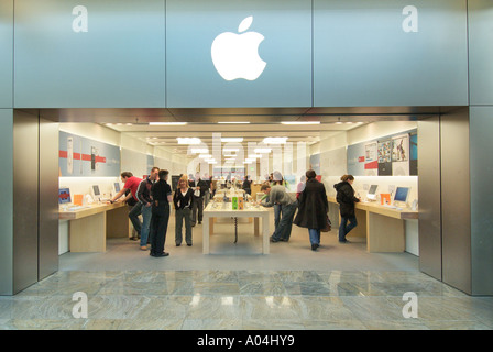 Apple Shop Shop Einkaufszentrum Trafford Centre UK Vereinigtes Königreich England Europa GB Großbritannien EU Europäische Union Stockfoto