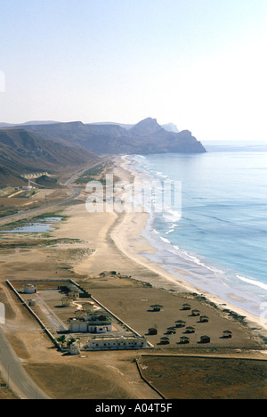 Oman, Mughsayl Dorf und Strand südlich von Salalah in Richtung des Jemen. Nie überfüllt, aber Einrichtungen für Schwimmer Stockfoto