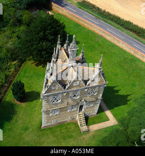 Rushton dreieckige Lodge UK Luftbild darstellt Heilige Dreifaltigkeit Stockfoto