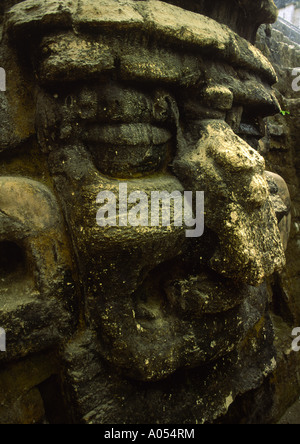 Riesige Maske U4-A, Tempel 5D-33-3., Nord-Akropolis, Tikal, El Petén, Guatemala Stockfoto