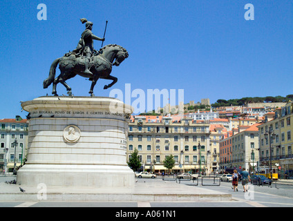 Die Reiterstatue von Dom Joao II auf dem Platz Praca da Figueira, zentral-Lissabon, Portugal Stockfoto