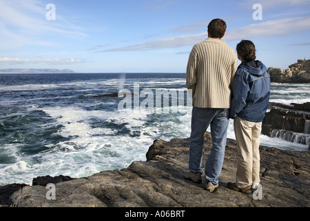 paar beobachten Wale Stockfoto