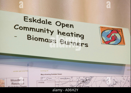 ein Biomasse-Zeichen bei einer Öko-Veranstaltung in Ambleside Stockfoto