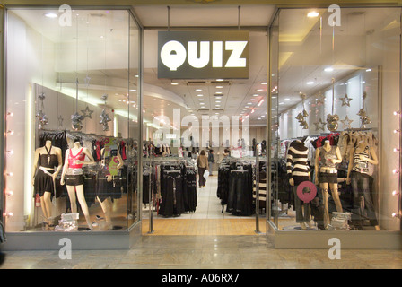 Quiz Shop Shop Einkaufszentrum Trafford Centre UK Vereinigtes Königreich England Europa GB Großbritannien EU Europäische Union Stockfoto