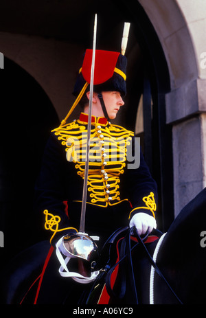 Erwachsene Frau, weibliche Horse Guard, Horse Guard Horse Guard der Household Cavalry, Household Cavalry, Horse Guards, London, England Stockfoto