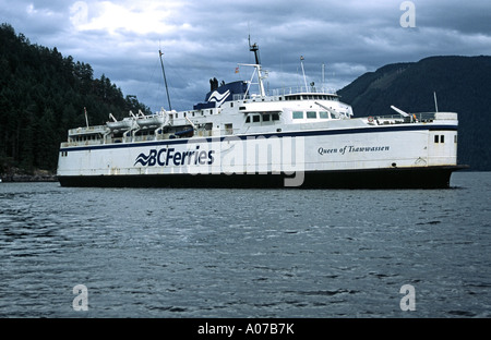 Die BC Ferries Schiff Queen Tswassen Saltery Bay in British Columbia, Kanada Stockfoto