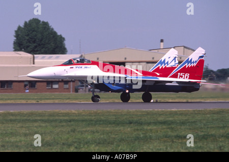 MiG - 29M OVT Fulcrum vektorielle Schubkraft Demonstration Flugzeug anzeigen bei Fairford RIAT 2006 Stockfoto