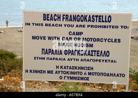 Melden Sie sich am Strand auf Kreta Stockfoto