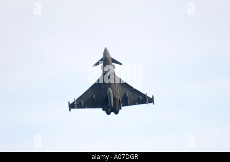 RAF Eurofighter auf Übung an RAF Kinloss, Moray Schottland.  XAV 4102-389 Stockfoto