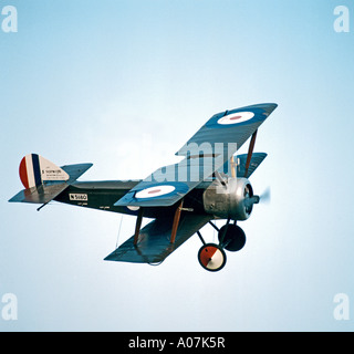 Weltkrieg Sopwith Pup N 8150 fliegen in Großbritannien vorderen Anschluss Aspekt Stockfoto