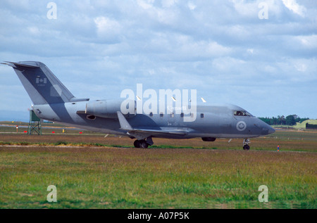 Canadair Challenger CC-144 militärisches Transportflugzeug.  GAV 4023-383 Stockfoto